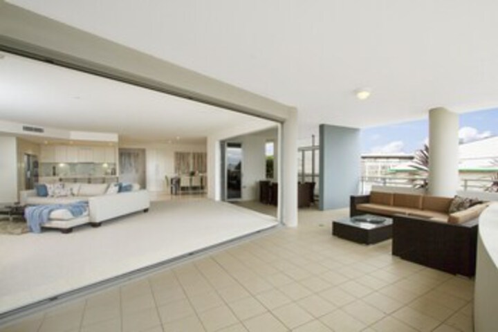 Terrace/Patio 9 of 10