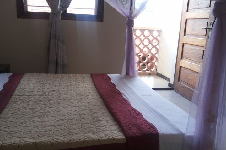 Room 22 of 81
