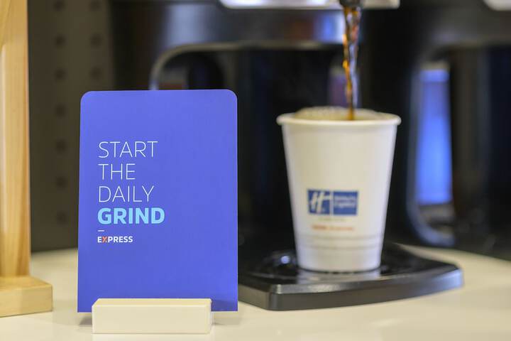 Breakfast/Coffee Service 56 of 103