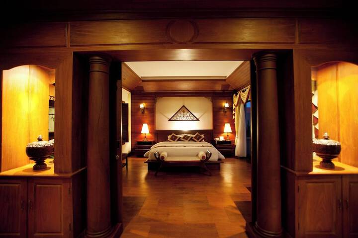 Room 35 of 135