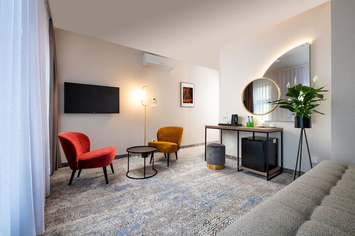 Room 22 of 55