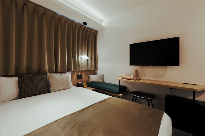 Room 18 of 54