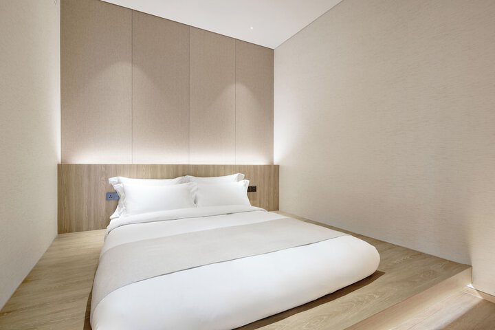 Room 10 of 57