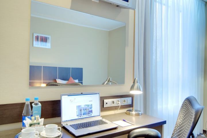 Room 10 of 56