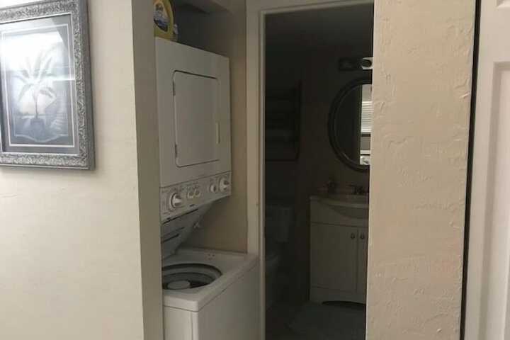 Laundry 11 of 25