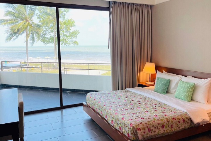 Room 20 of 74