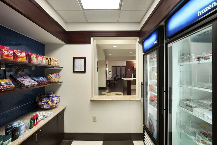 Snack bar
