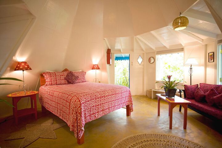 Room 2 of 30