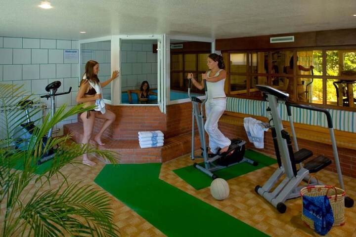 Health and Fitness 14 of 29