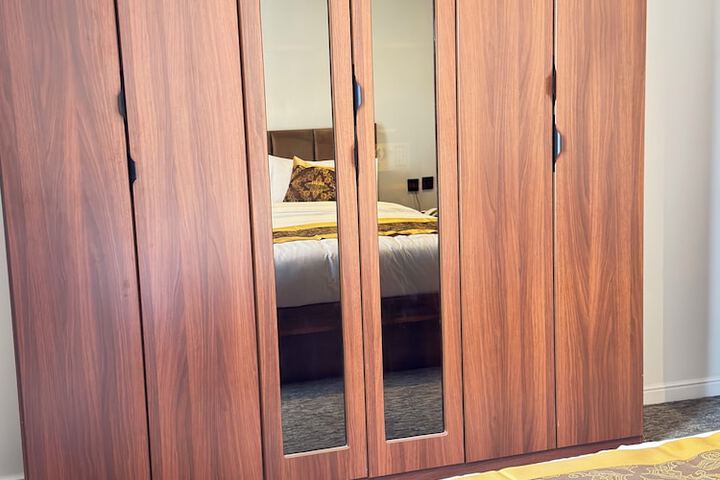 Room 26 of 61