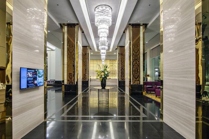 Hotel 68 of 83