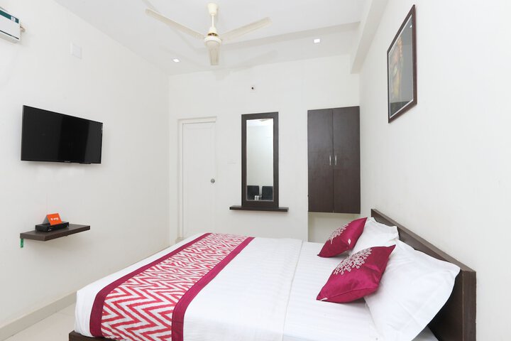 Room 17 of 20