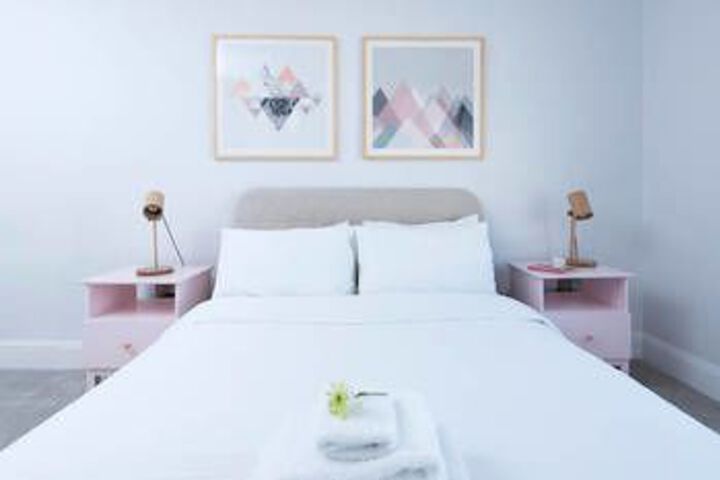 Room 8 of 30