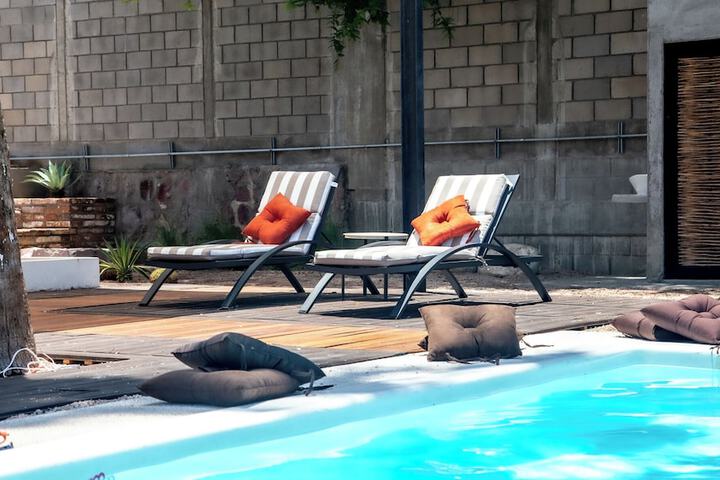 Pool 56 of 113