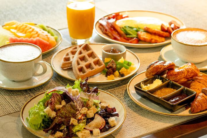 Breakfast/Coffee Service 88 of 129