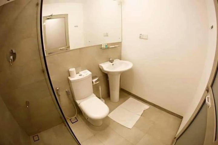 Room 5 of 23