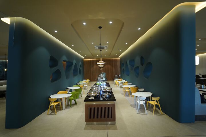 Dining 69 of 101