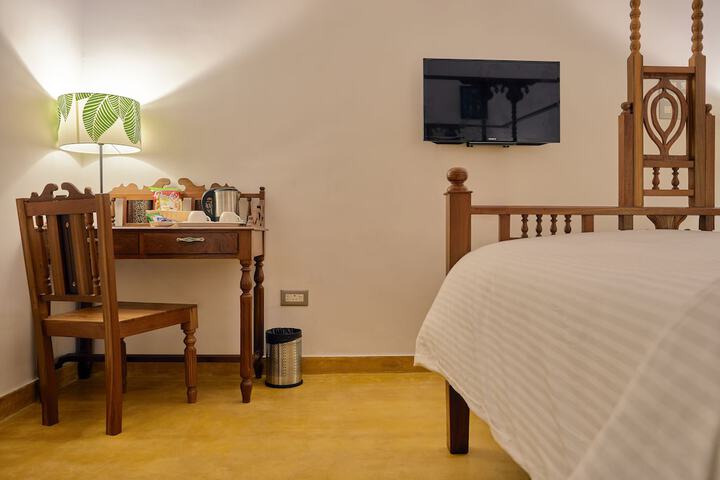 Room 15 of 31