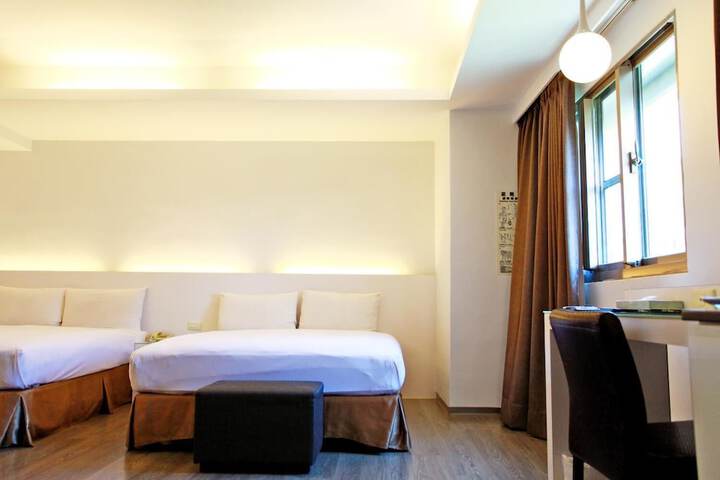 Room 14 of 49