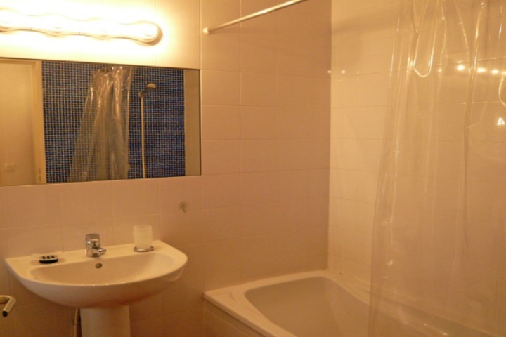 Room 5 of 5