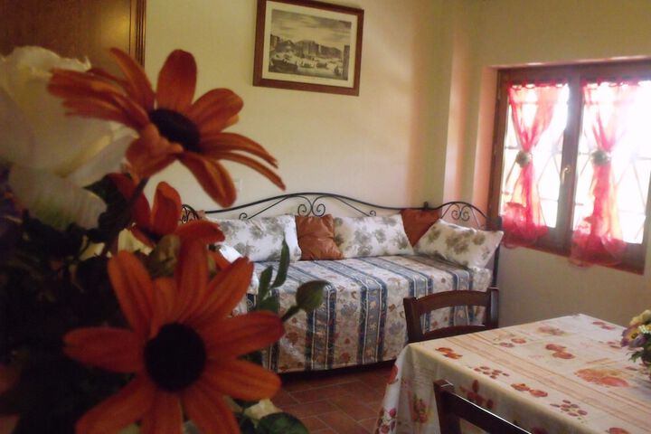 Room 17 of 39