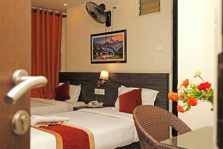 Room 74 of 119