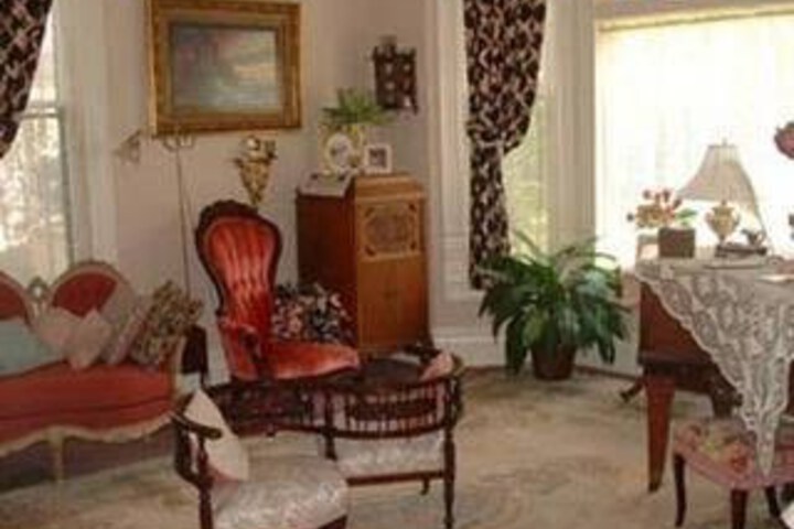 Room 3 of 3