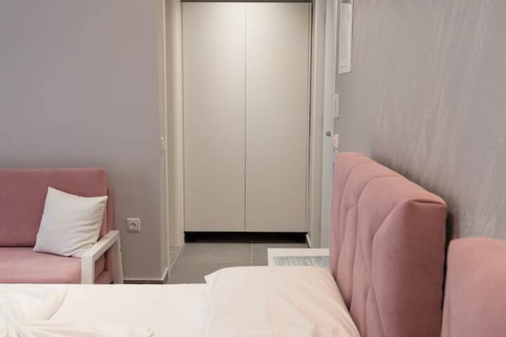 Room 18 of 72