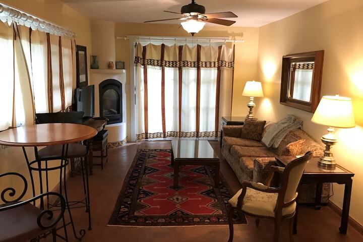 Room 3 of 103