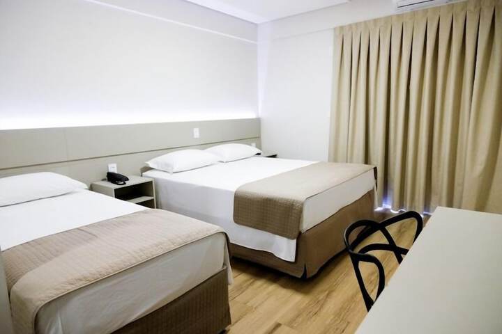 Room 7 of 50