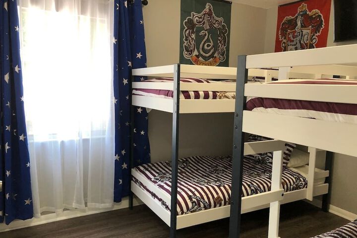 Room 8 of 44