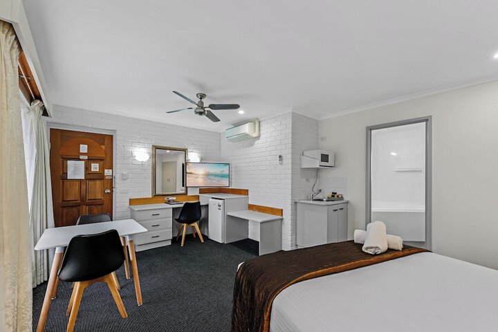 Room 14 of 70