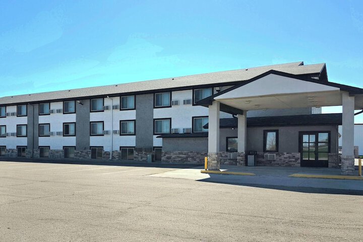 Super 8 by Wyndham Yankton