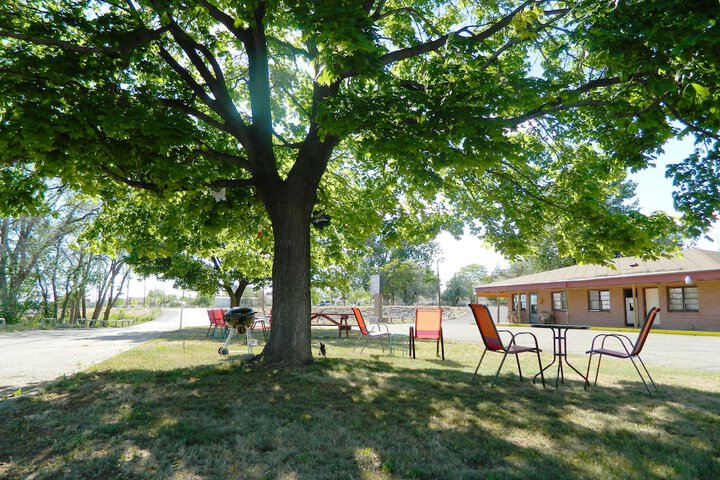 Property Grounds 37 of 38