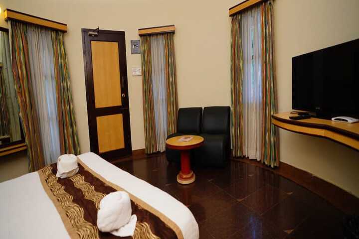Room 10 of 45