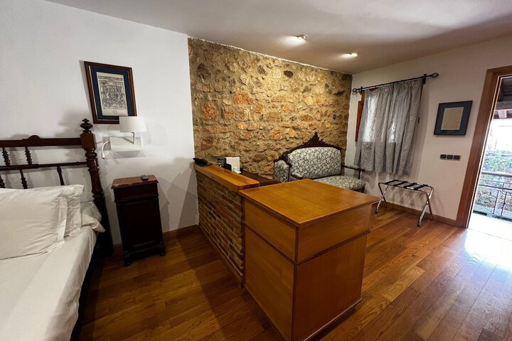 Room 19 of 119