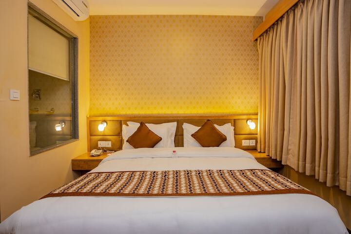 Room 10 of 36