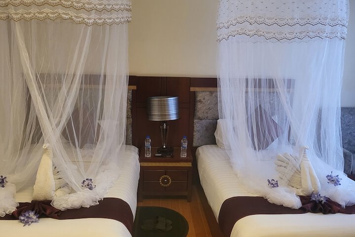 Room 15 of 44