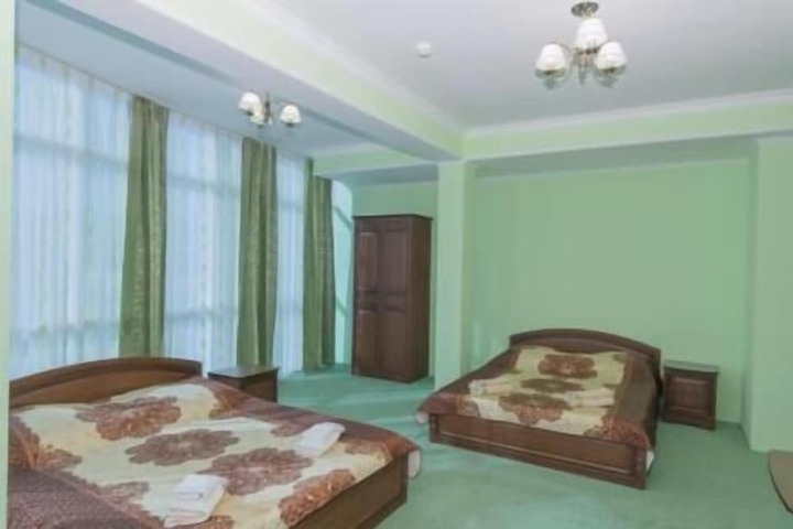 Room 20 of 37
