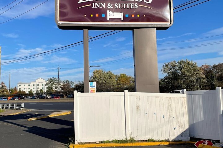 Hotel 37 of 40
