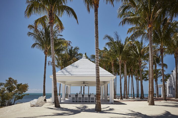 Beach bar