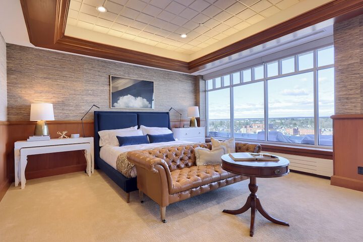 Room 54 of 81
