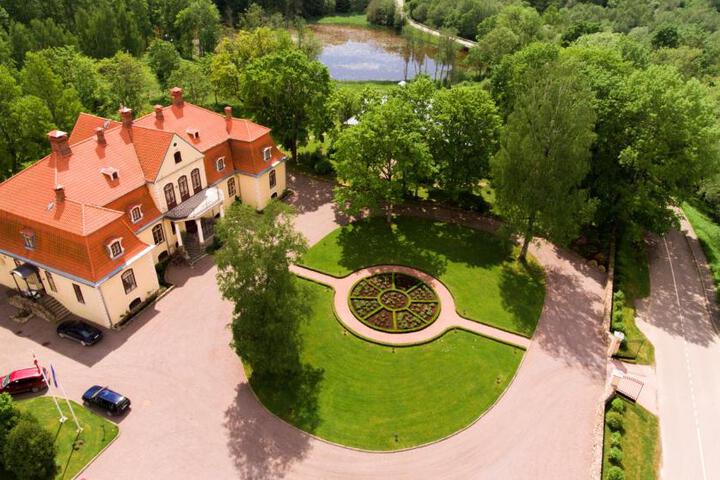 Photo of Liepupe Manor