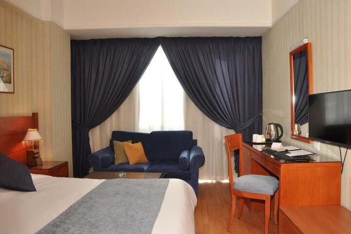 Room 7 of 54
