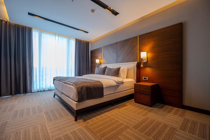 Room 6 of 59
