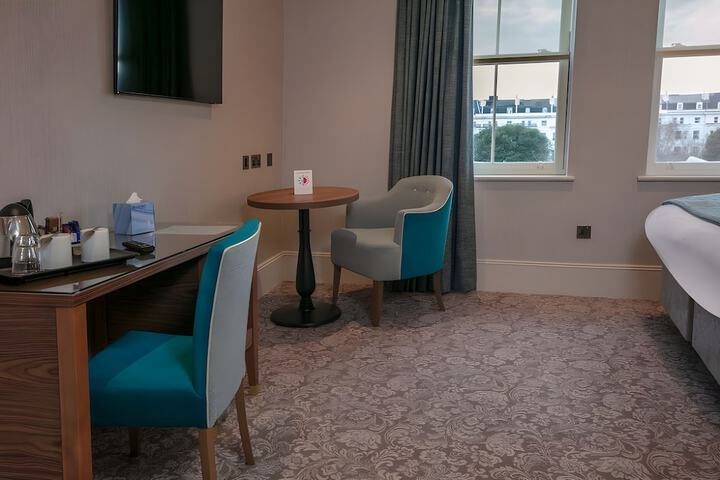 Room 22 of 192