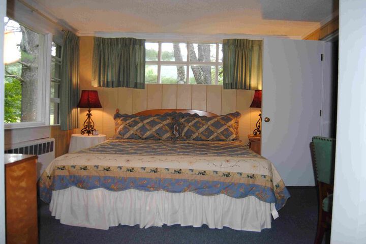 Room 5 of 40