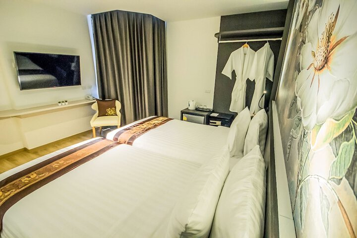 Room 27 of 55