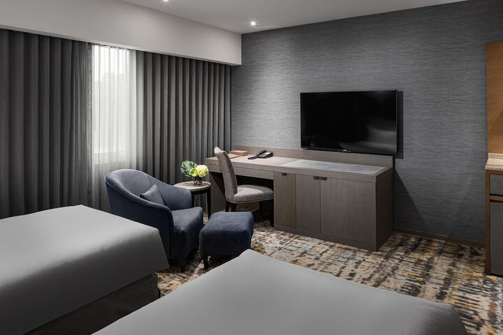 Room 15 of 44