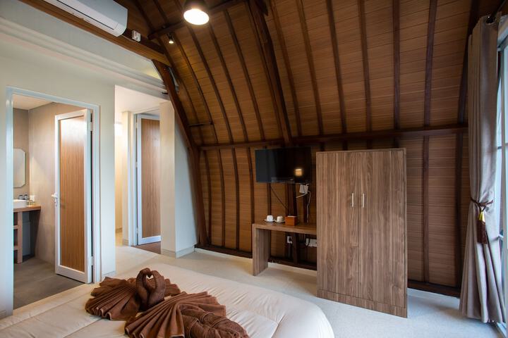 Room 9 of 43